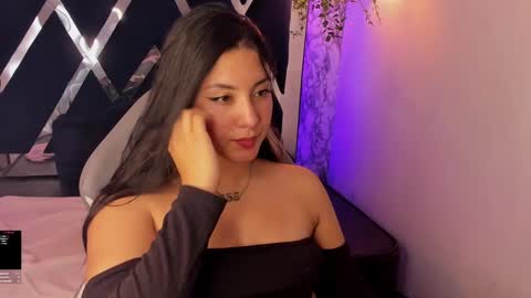 Lia  online show from 2, 1, 2025