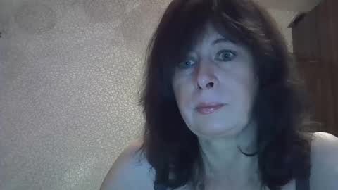 Snapshot of lia_ang chatting on 12, 11, 2025 lia_ang online show from 12, 11, 2025