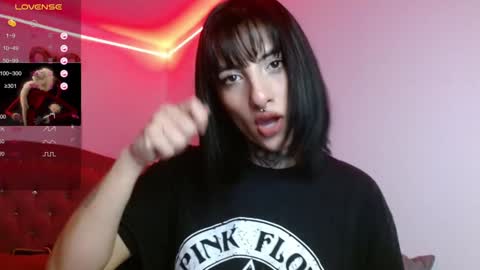 lia spicy   ig online show from 1, 2, 2025