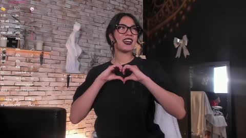 Liana online show from 22, 12, 2024