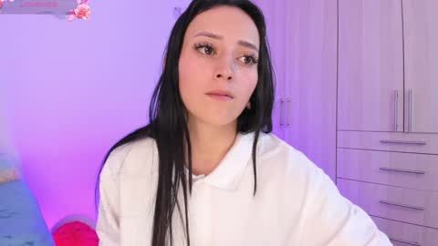 Snapshot of lia_queen610 chatting on 2, 12, 2024 Little Queen Lia online show from 2, 12, 2024