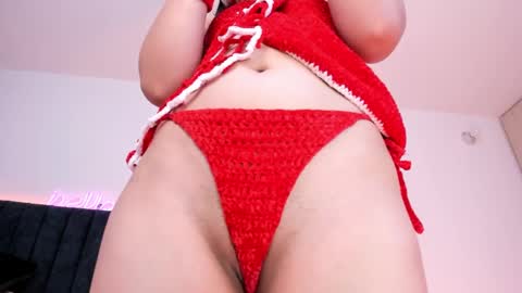 Snapshot of lia_queen610 chatting on 14, 2, 2025 Little Queen Lia online show from 14, 2, 2025