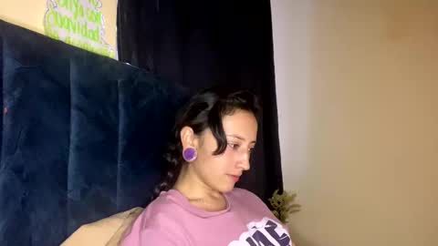 Little Queen Lia  online show from 16, 2, 2026