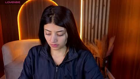 Snapshot of lia_queen_tx chatting on 31, 5, 2026 Online 1400 - 2100 online show from 31, 5, 2026
