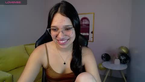 Snapshot of lia_rose_ch chatting on 3, 7, 2026 lia_rose_ch online show from 3, 7, 2026