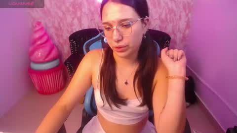 Snapshot of lia_rose_ch chatting on 10, 7, 2026 lia_rose_ch online show from 10, 7, 2026