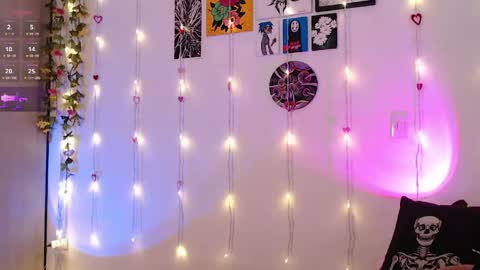 Snapshot of liaa_rodriguezz chatting on 15, 5, 2026 Liaa online show from 15, 5, 2026