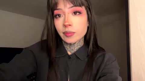 Snapshot of liaa_rodriguezz chatting on 17, 5, 2026 Liaa online show from 17, 5, 2026