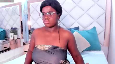 liaa_rosee online show from 19, 12, 2025