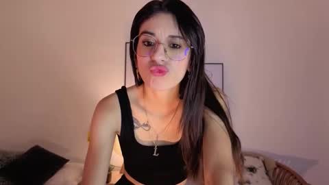 Snapshot of liaaa___ chatting on 10, 10, 2025 Lia online show from 10, 10, 2025