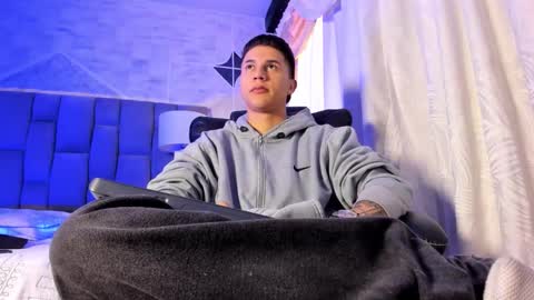 Liam Smith online show from 10, 10, 2025