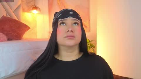 Snapshot of liacox chatting on 6, 3, 2026 Lia Cox online show from 6, 3, 2026