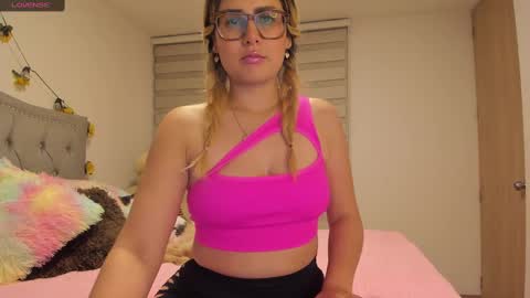 Lia  online show from 24, 1, 2025