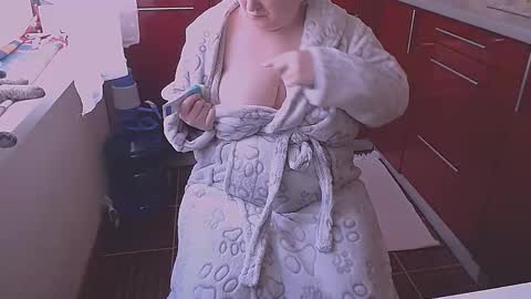 Snapshot of liahsofty chatting on 3, 5, 2026 miss Lia colection for travel online show from 3, 5, 2026