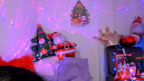 Snapshot of liak_bratz33 chatting on 21, 12, 2024 Liak online show from 21, 12, 2024