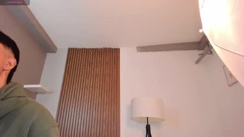 Liam Collins online show from 10, 2, 2025