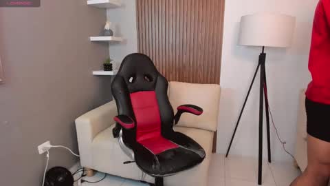 Liam Collins online show from 11, 2, 2025