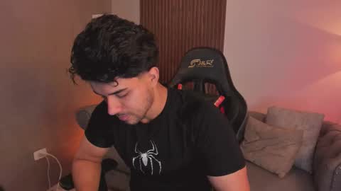 Snapshot of liam_colliins chatting on 15, 2, 2026 Liam Collins online show from 15, 2, 2026