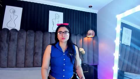 Camila  online show from 13, 11, 2025