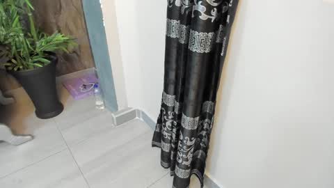 LIAM KLEIN online show from 8, 2, 2025