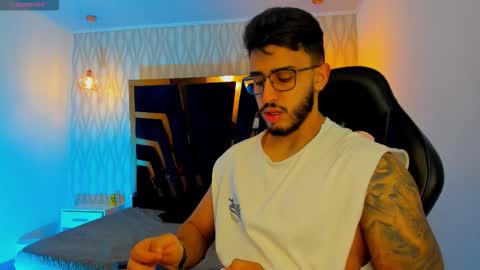 LIAM KLEIN online show from 15, 12, 2025