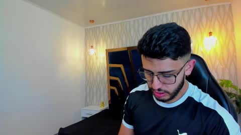 Snapshot of liam_kleiin chatting on 16, 1, 2026 LIAM KLEIN online show from 16, 1, 2026