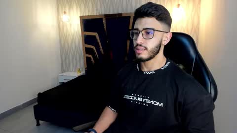 Snapshot of liam_kleiin chatting on 17, 1, 2026 LIAM KLEIN online show from 17, 1, 2026