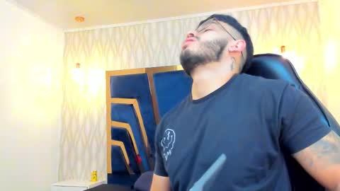 Snapshot of liam_kleiin chatting on 19, 1, 2026 LIAM KLEIN online show from 19, 1, 2026