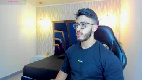 Snapshot of liam_kleiin chatting on 14, 2, 2026 LIAM KLEIN online show from 14, 2, 2026