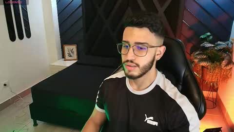 Snapshot of liam_kleiin chatting on 24, 2, 2026 LIAM KLEIN online show from 24, 2, 2026