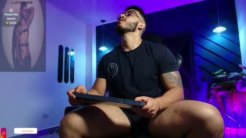 Snapshot of liam_kleiin chatting on 10, 3, 2026 LIAM KLEIN online show from 10, 3, 2026