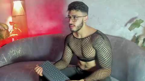Snapshot of liam_kleiin chatting on 18, 6, 2026 LIAM KLEIN online show from 18, 6, 2026