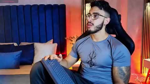 Snapshot of liam_kleiin chatting on 15, 7, 2026 LIAM KLEIN online show from 15, 7, 2026