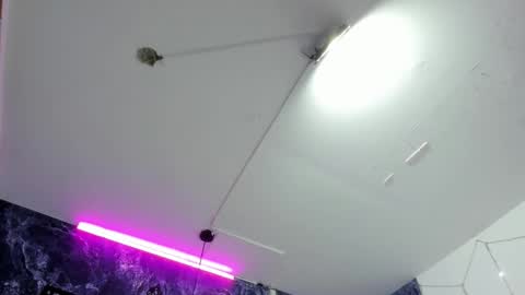 liam online show from 11, 11, 2025