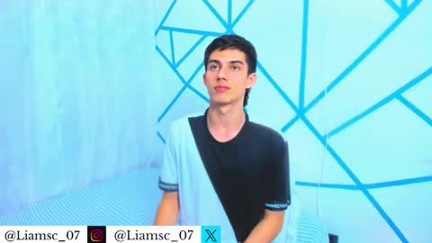 Snapshot of liam_scott77 chatting on 19, 11, 2025 Liam scott77 online show from 19, 11, 2025