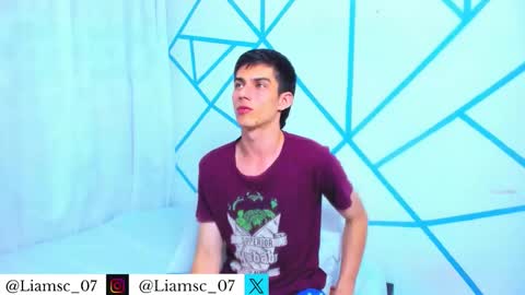 Snapshot of liam_scott77 chatting on 18, 12, 2025 Liam scott77 online show from 18, 12, 2025