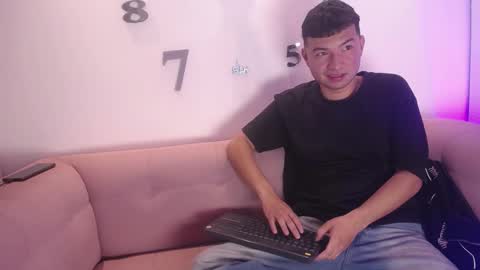 Liam  online show from 6, 2, 2026