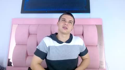 liam_york online show from 20, 11, 2025