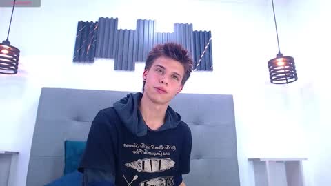 liam_york online show from 28, 3, 2026