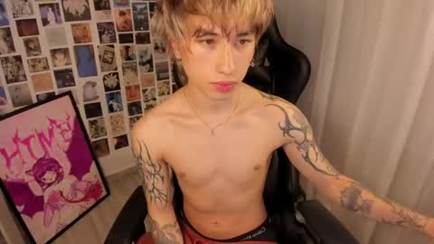 Snapshot of liamelf chatting on 28, 5, 2026 Liam online show from 28, 5, 2026
