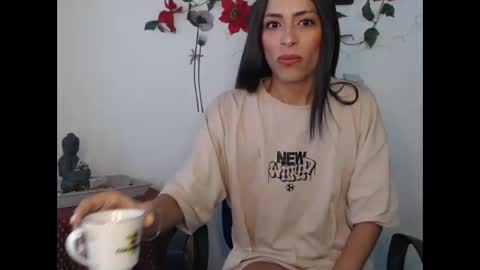 Snapshot of liamiler01_ chatting on 10, 12, 2024 Lia Miller online show from 10, 12, 2024