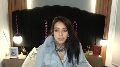 L I A M O N R O E online show from 7, 4, 2026