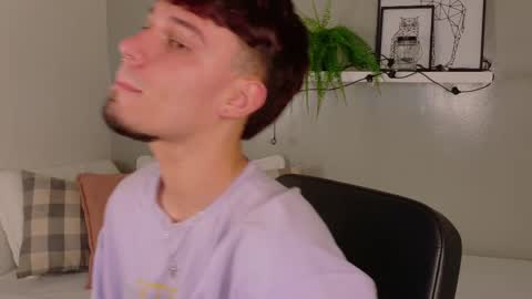 Liam Thunder online show from 9, 10, 2025