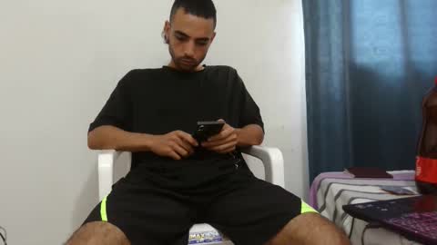 lian_mike203523 online show from 20, 10, 2025