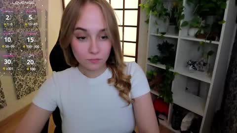 Liana online show from 1, 2, 2025