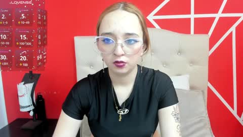 Snapshot of liaroberts1 chatting on 29, 12, 2024 Lia Roberts online show from 29, 12, 2024