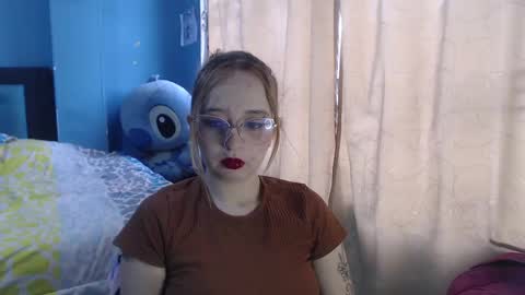 Snapshot of liaroberts1 chatting on 29, 1, 2025 Lia Roberts online show from 29, 1, 2025