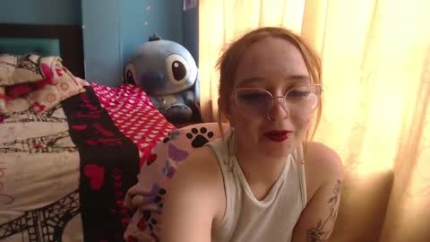 Snapshot of liaroberts1 chatting on 10, 2, 2025 Lia Roberts online show from 10, 2, 2025