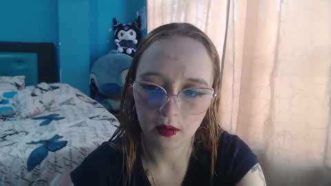 Snapshot of liaroberts1 chatting on 10, 3, 2025 Lia Roberts online show from 10, 3, 2025