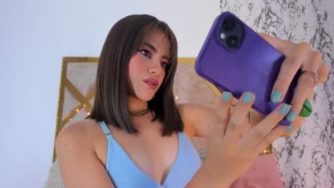 Snapshot of liaruso chatting on 26, 4, 2026 liaross online show from 26, 4, 2026